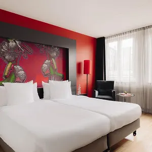 **** Hotel Leonardo Boutique Center Former Designhotel Netherlands